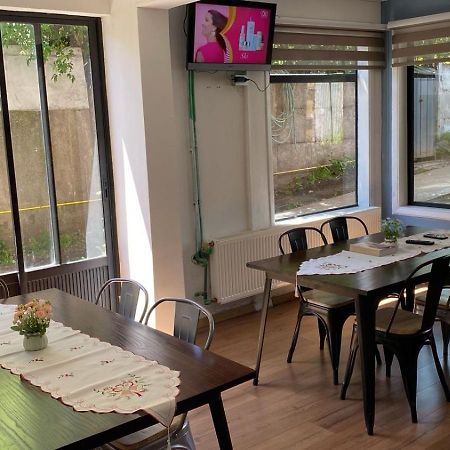 Hostal Sur Y Magia Coyhaique Buitenkant foto