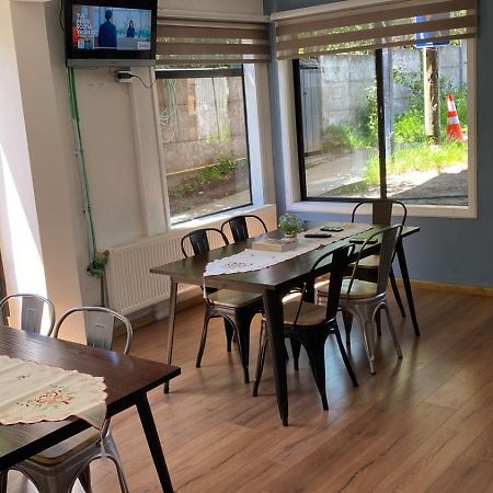 Hostal Sur Y Magia Coyhaique Buitenkant foto